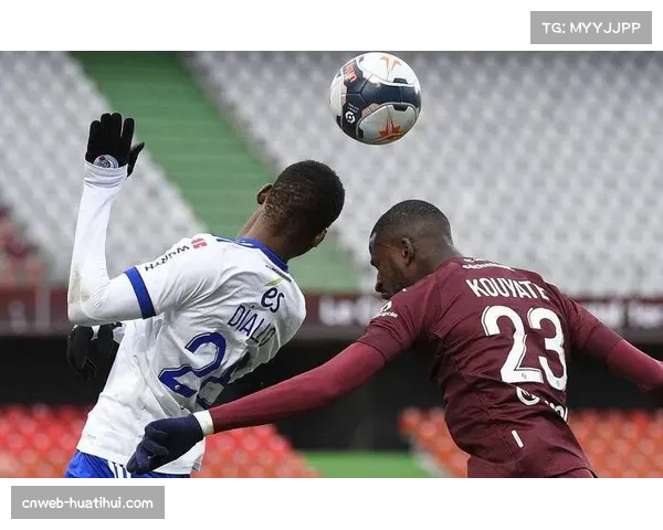 斯特拉斯堡年轻阵容主场迎战，洛里昂保级之路充满挑战。