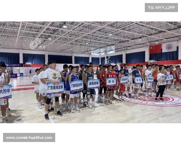 河源三人篮球联赛U18组别竞争激烈，多支队伍展现默契配合